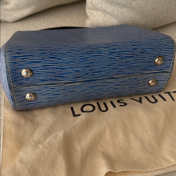 Louis Vuitton Epi Leather Cluny Blue and Navy Blue - Picture 7 of 7